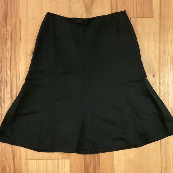 Ann Taylor Dresses & Skirts - Ann Taylor Loft Black A-Line Skirt, Size 4